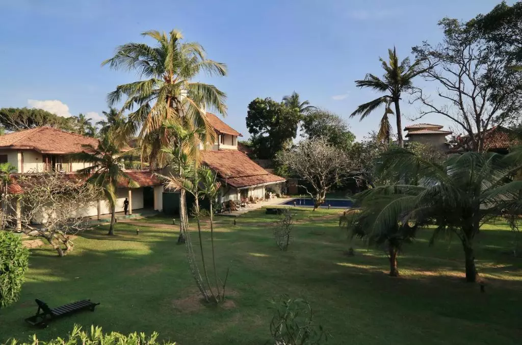 Hibiscus Beach Hotel and Villas